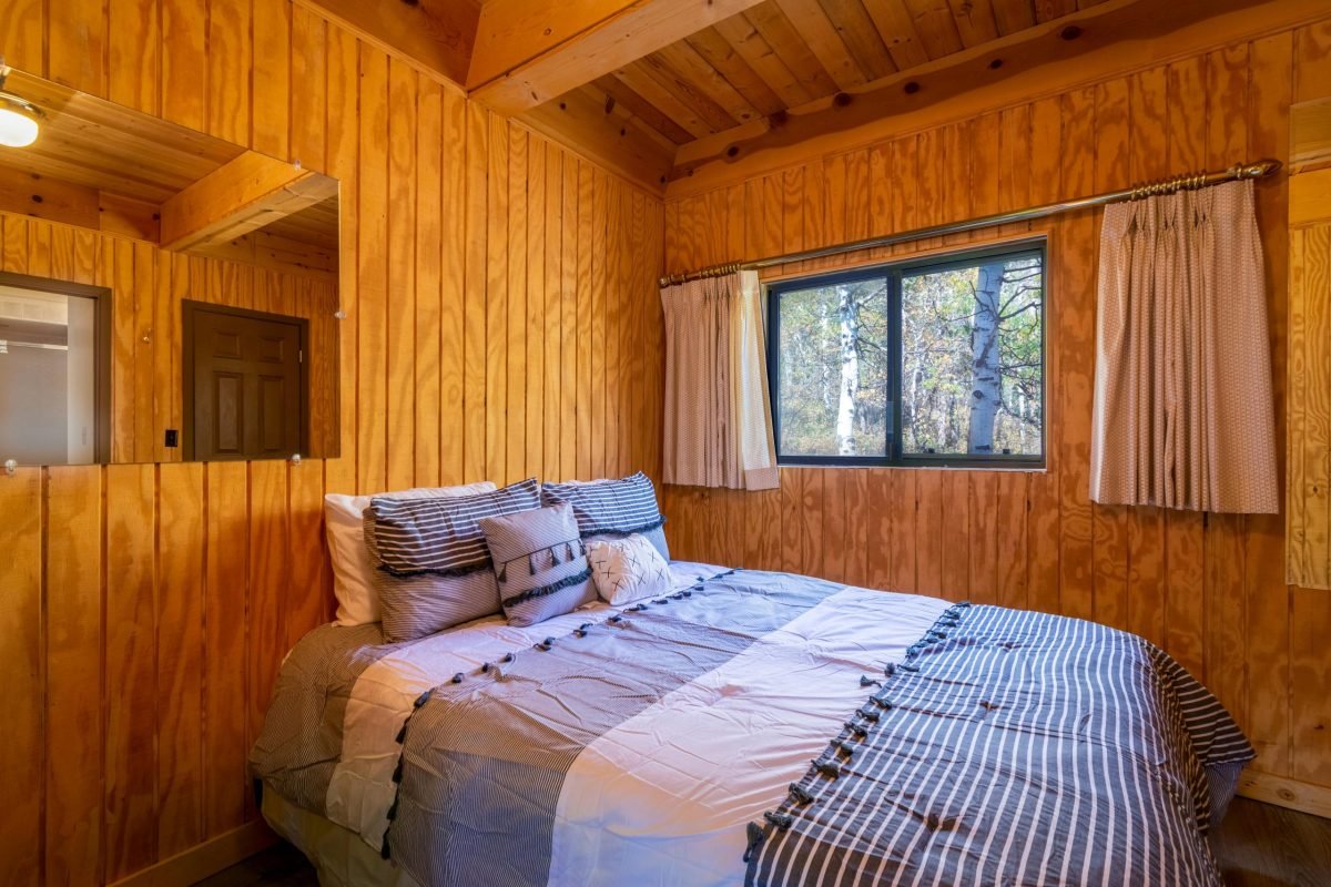 pexels-michaelgaultphotos-5439495